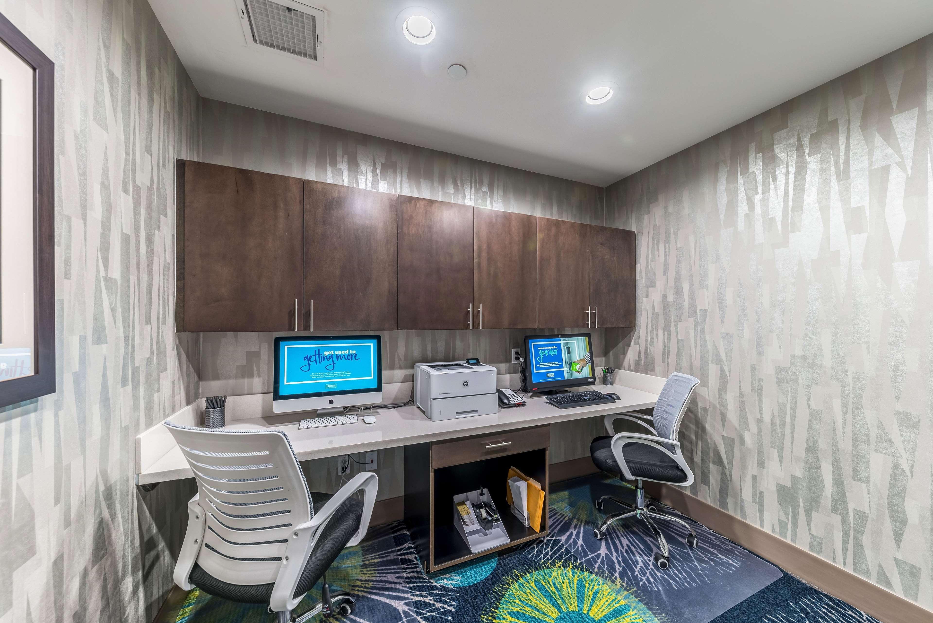 Hampton Inn & Suites Pryor, Ok Pryor Creek Екстериор снимка