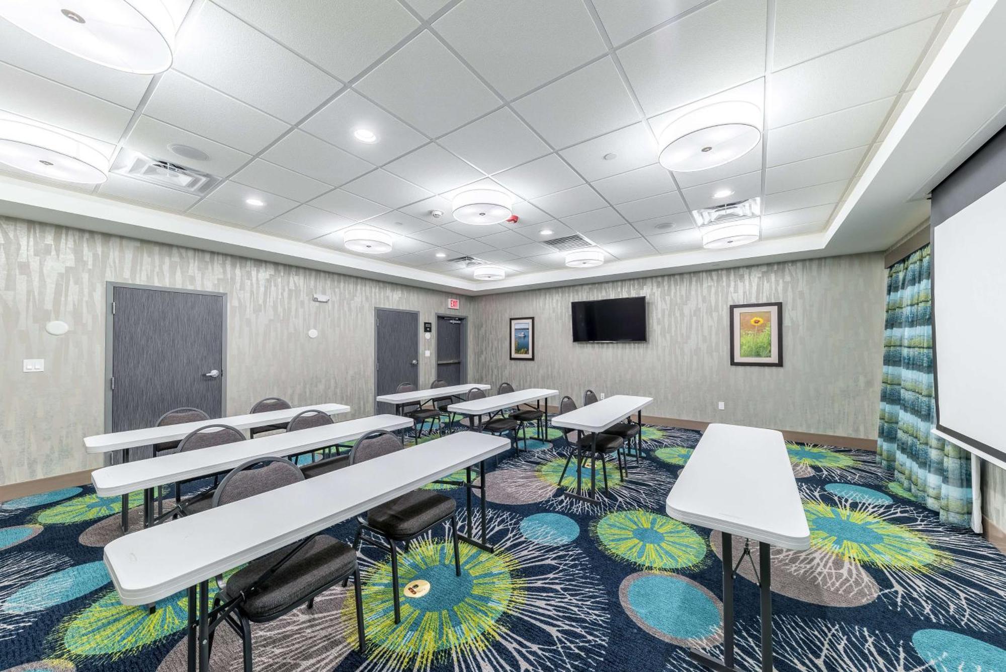 Hampton Inn & Suites Pryor, Ok Pryor Creek Екстериор снимка